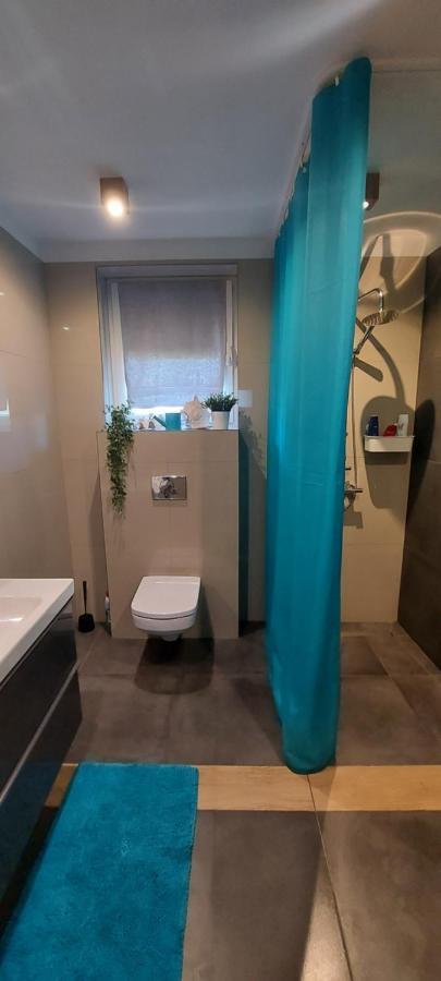 Holiday home Wygodny Dom Na Ponidziu Z Basenem