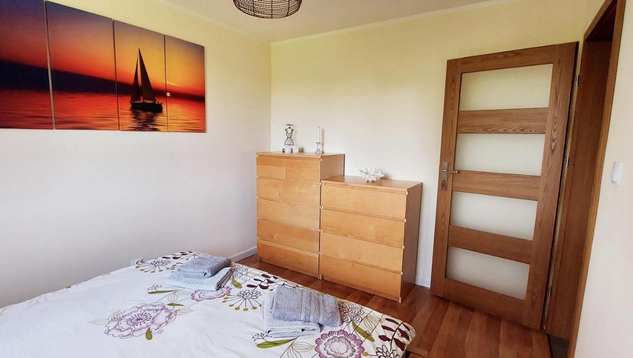 Wygodny Dom Na Ponidziu Z Basenem Holiday home